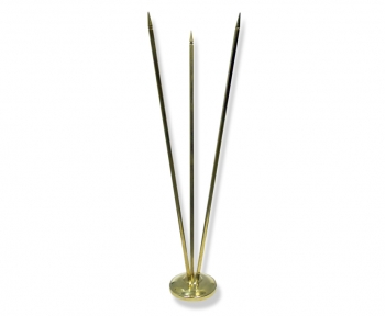 Подставка настольная для флажков (металл). 3 штока. Высота - 315 мм, основание - d=60мм. Метериал: металл. Цвет: золото